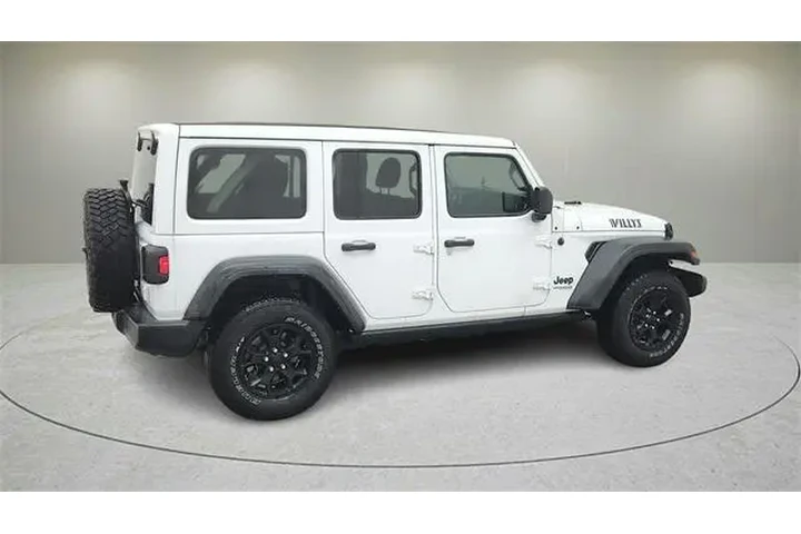 $29555 : Jeep Wrangler Unlimited 2021 image 10