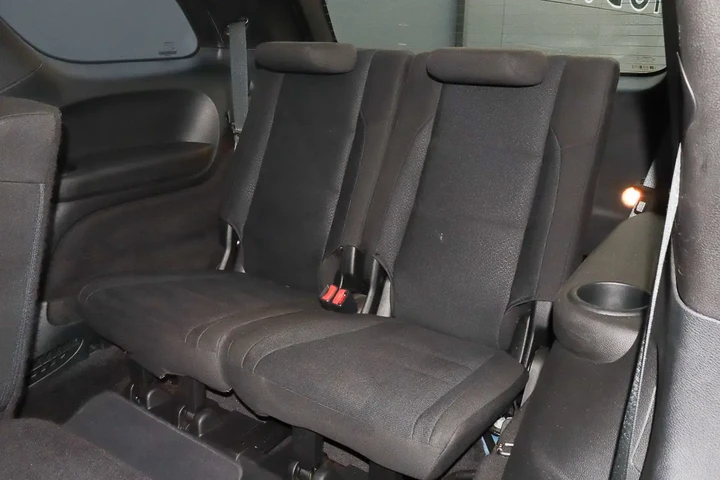 $15988 : 2017 Durango SXT RWD image 9