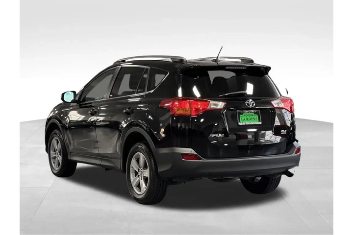 $16588 : 2015 RAV4 XLE image 3