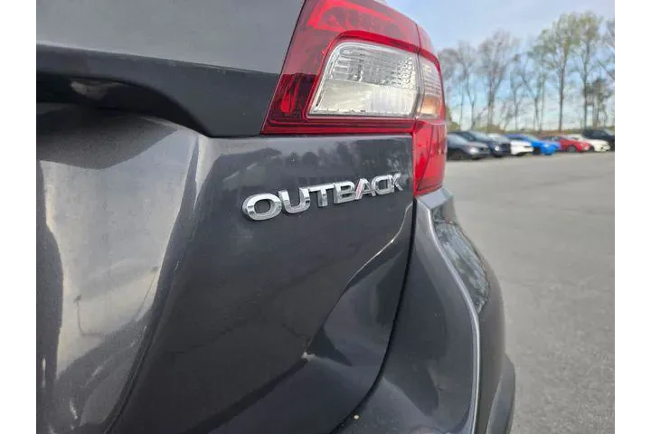 $16845 : Subaru Outback 2018 AWD 2.5i image 6