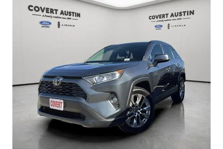 $26995 : Toyota RAV4 2021 XLE Premium image 1