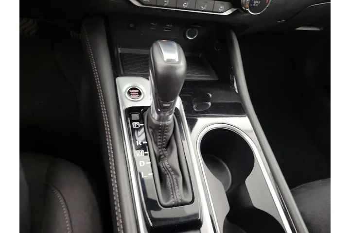 $20998 : Nissan Altima 2023 2.5 SV 4d image 10