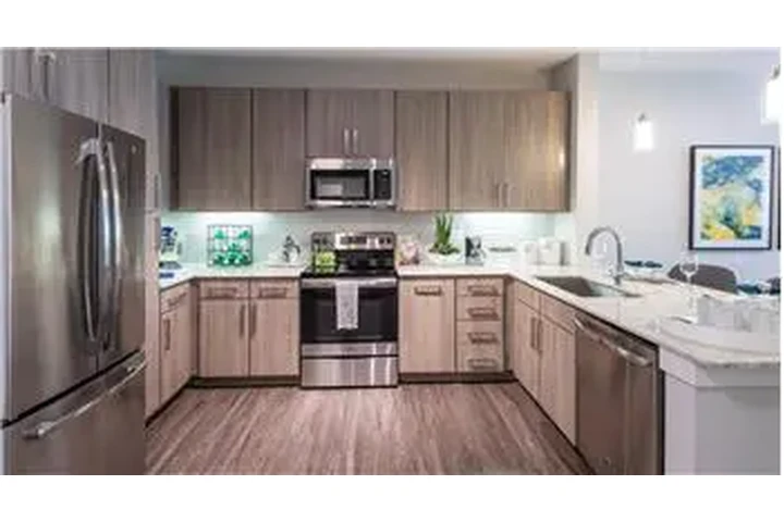 $4070 : Rental property with 2 bedro image 2