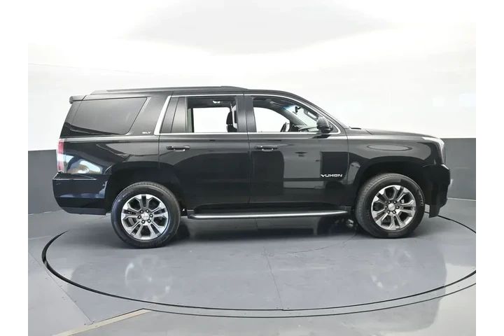 $16899 : GMC Yukon 2017 4x2 SLT 4dr S image 7