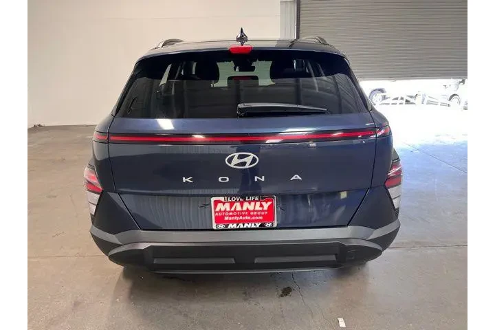 $19922 : Hyundai KONA 2025 SEL 4dr Cr image 4