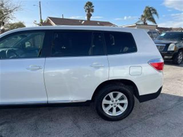 $9396 : 2012 TOYOTA HIGHLANDER2012 TO image 6