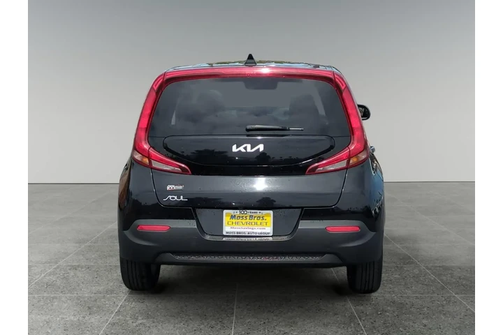 $16900 : Kia Soul 2022 S 4dr Crossove image 4