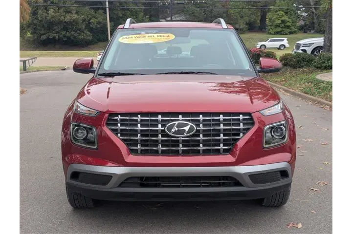 $18662 : Hyundai VENUE 2024 SEL 4dr C image 8