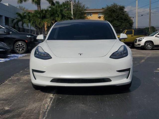 $23995 : 2020 Tesla Model 3 image 3