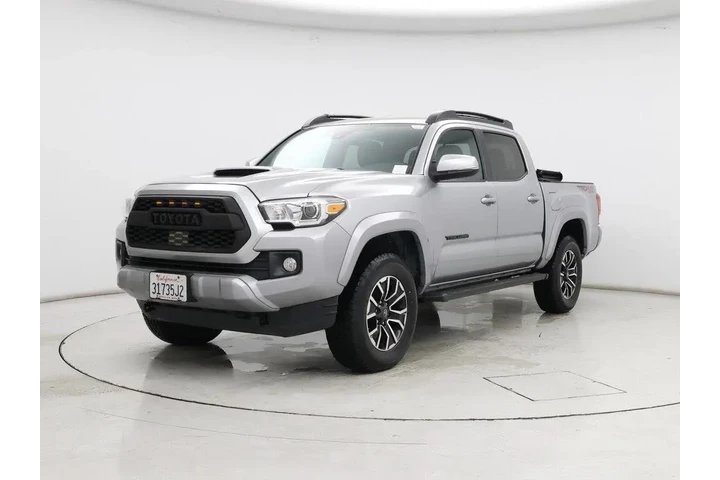 $32998 : Toyota Tacoma 2018 4x4 TRD S image 4