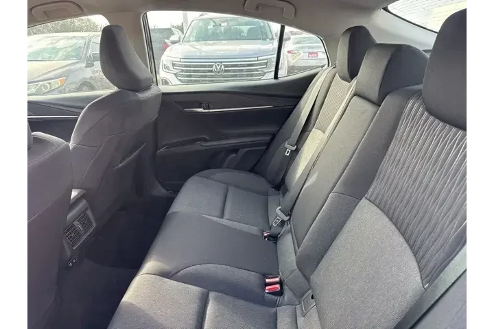 $26597 : Toyota Camry 2025 SE 4dr Sed image 8