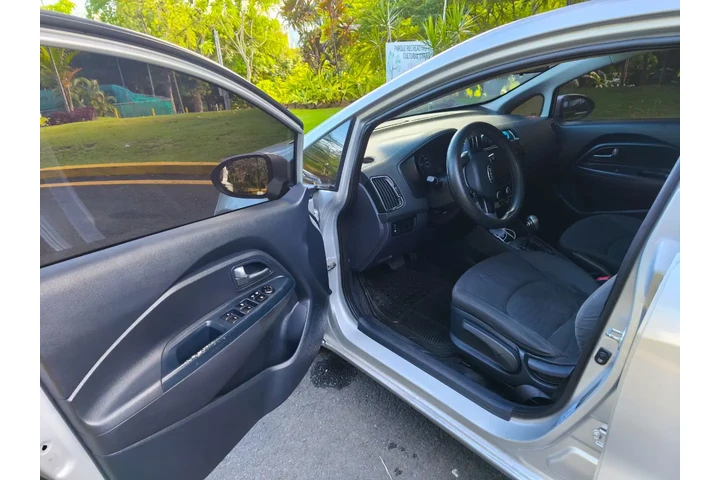 $7700 : Oferta por tiempo limitado Kia image 3