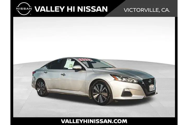 $17997 : Nissan Altima 2022 2.5 SV 4d image 1