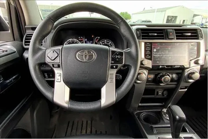 $38571 : Toyota 4Runner 2023 4x4 TRD image 6
