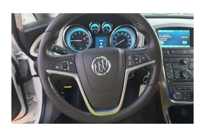 $9990 : Buick Verano 2015 Base 4dr S image 8