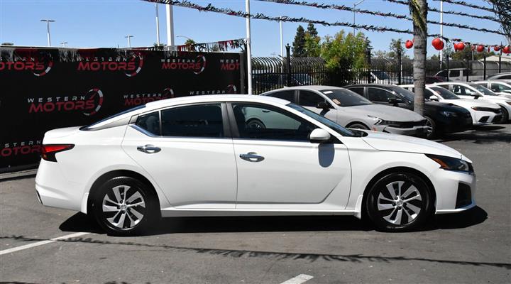 $19957 : Altima 2.5 S image 9