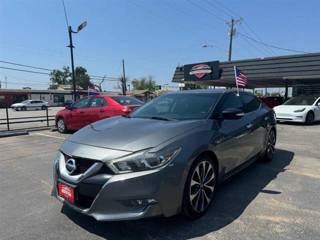 $17499 : 2017 Maxima 3.5 SR image 3