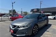 $17499 : 2017 Maxima 3.5 SR thumbnail