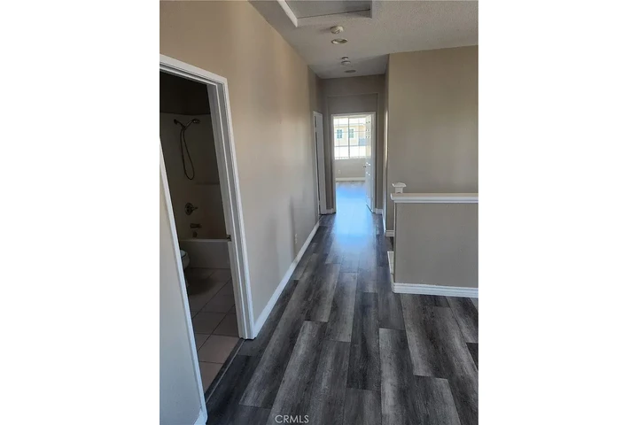 $2000 : 4507 Country Glen Ct, Riversid image 9