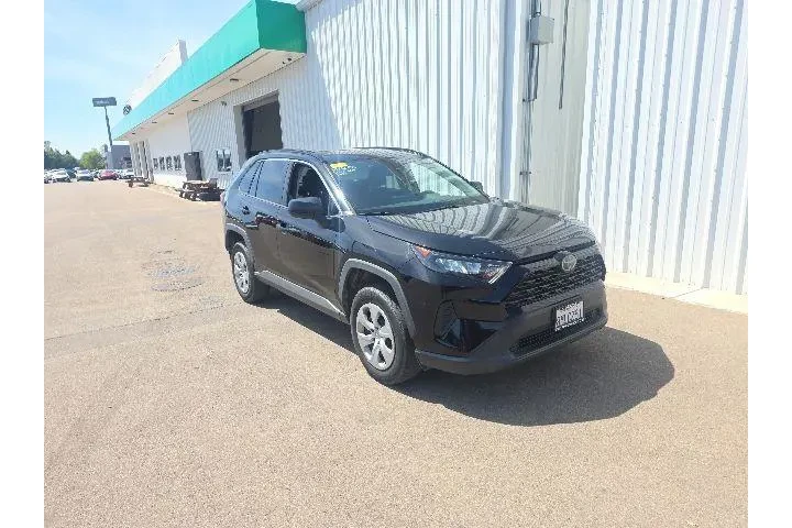 $20900 : Toyota RAV4 2019 LE 4dr SUV image 1