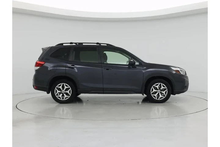 $17998 : Subaru Forester 2019 AWD Pre image 7