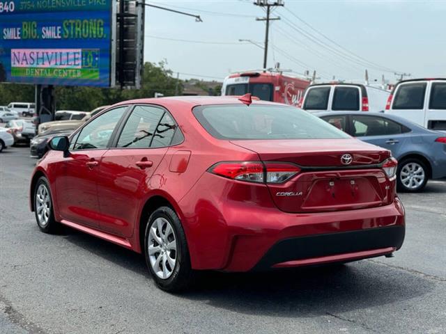 $15958 : 2021 Corolla LE image 9