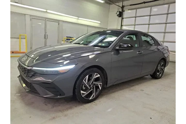 $22900 : Hyundai ELANTRA 2025 SEL Spo image 3