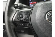 $18849 : Toyota RAV4 2021 XLE 4dr SUV thumbnail