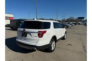 $10980 : 2016 Explorer 4WD 4dr XLT thumbnail