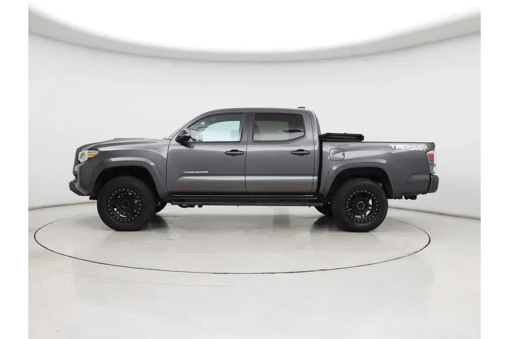 $37998 : Toyota Tacoma 2020 4x4 TRD S image 3