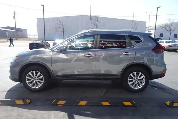 $14990 : 2018 Rogue image 5