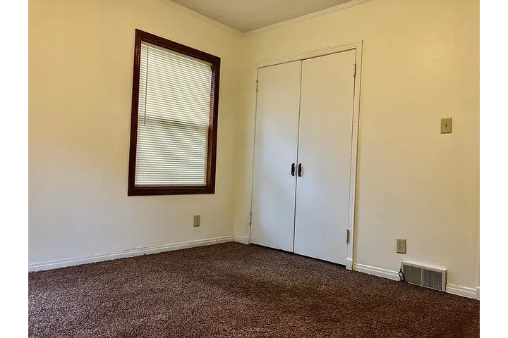 $800 : 1 beds and 1 baths available image 8
