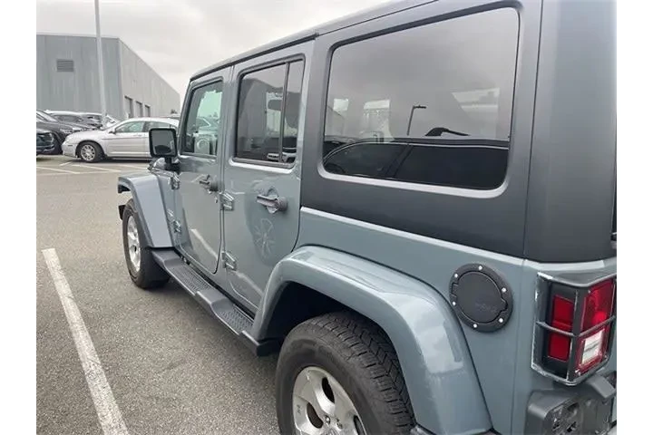 $16487 : Jeep Wrangler Unlimited 2015 image 7