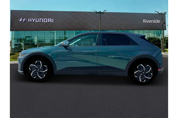 $24991 : Hyundai IONIQ 5 2024 SE 4dr image 3