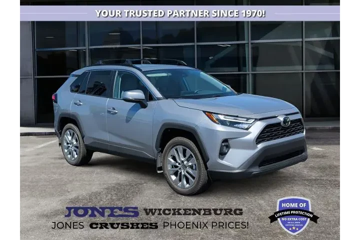 $35995 : Toyota RAV4 2024 AWD XLE Pre image 6