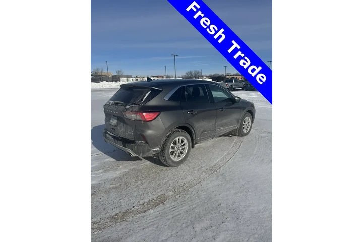 $18413 : Ford Escape 2020 AWD SE 4dr image 3