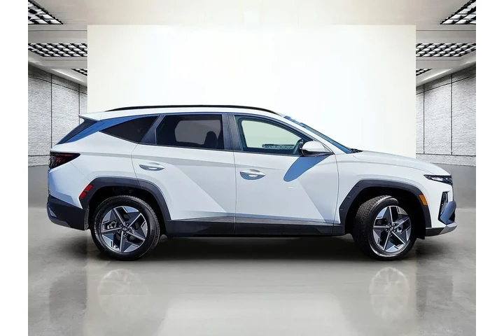 $22995 : Hyundai TUCSON 2025 AWD SEL image 6