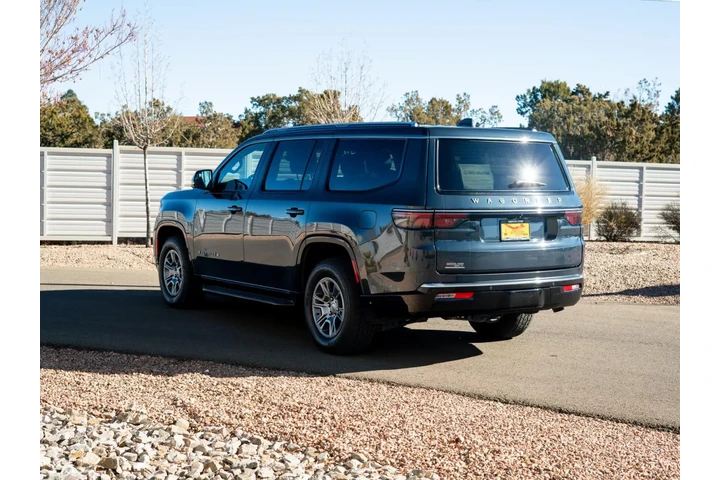 $44988 : 2023 Wagoneer SERIES 1 4 image 10