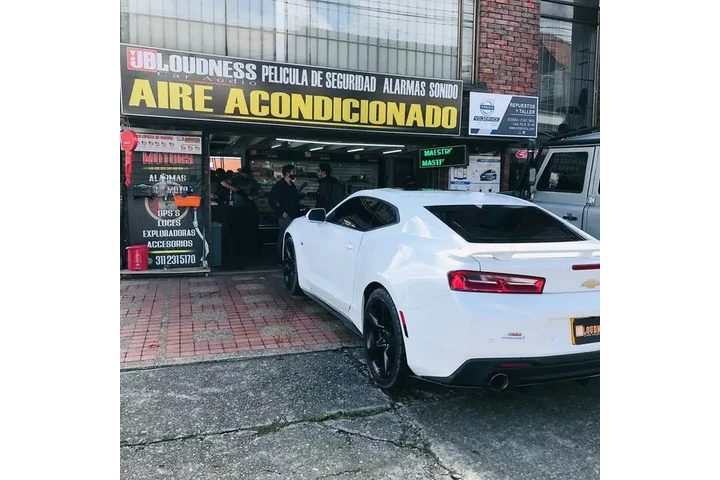 TENICO -ELECTRICISTA image 1