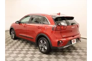 $13998 : Kia Niro 2022 LXS 4dr Crosso thumbnail