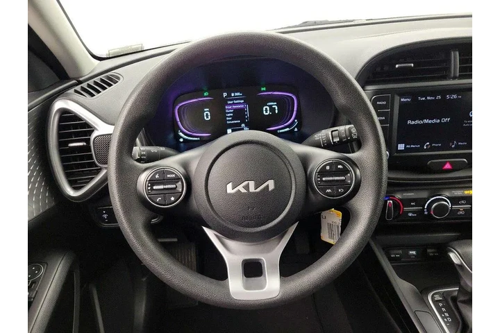 $16998 : Kia Soul 2023 LX 4dr Crossov image 10