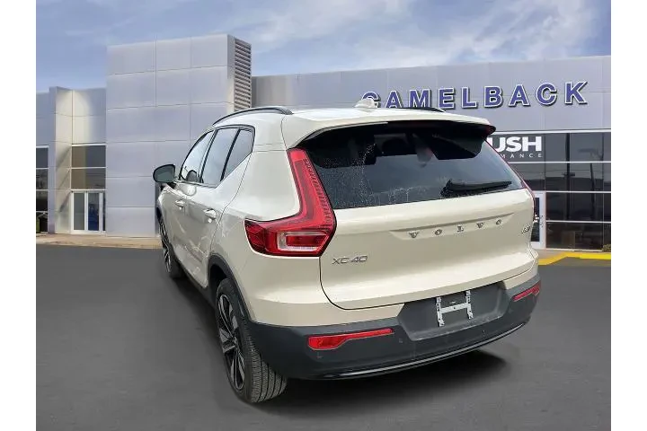 $32962 : Volvo XC40 2025 AWD B5 Plus image 6