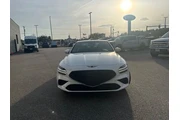 $34310 : Genesis G70 2025 2.5T Standa thumbnail