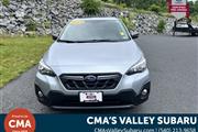 $27602 : PRE-OWNED 2021 SUBARU CROSSTR thumbnail