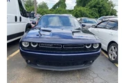 $18900 : 2017 Challenger GT thumbnail