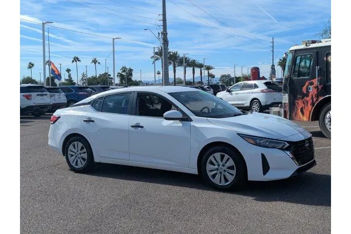 Nissan Sentra 2024 S 4dr Sed image 7