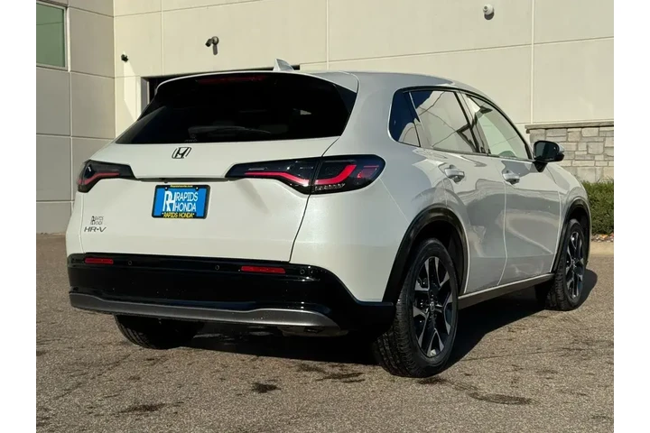 $29925 : Honda HR-V 2026 AWD EX-L 4dr image 3