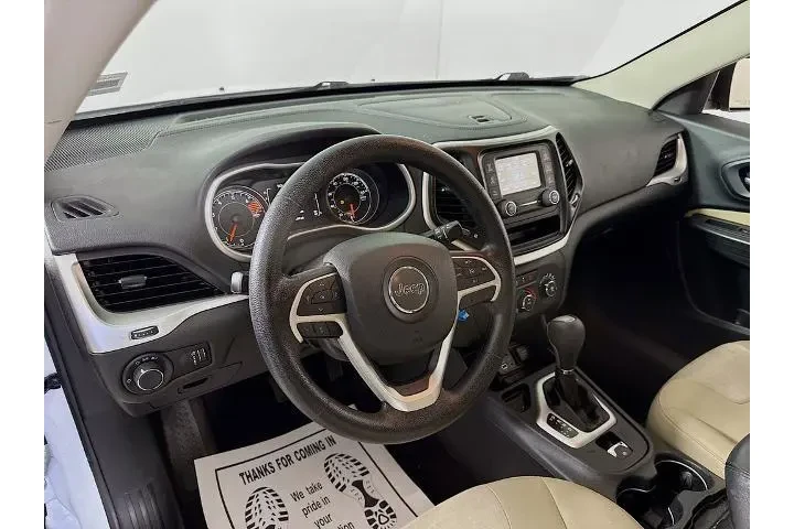 $13000 : Jeep Cherokee 2016 Sport 4dr image 9