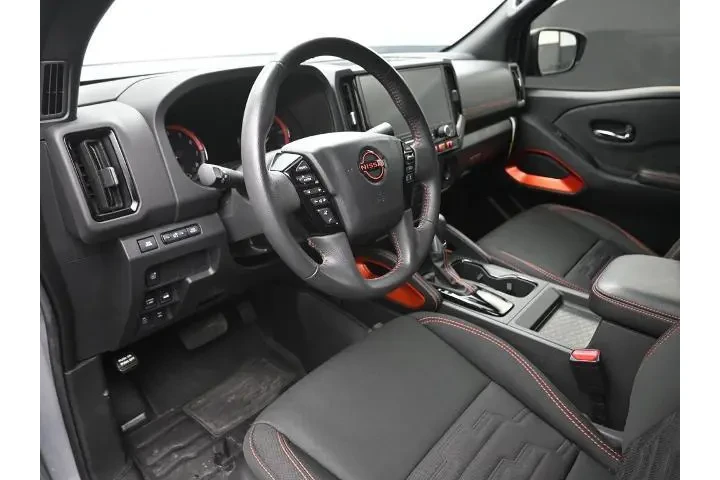$39967 : Nissan Frontier 2025 4x4 PRO image 6