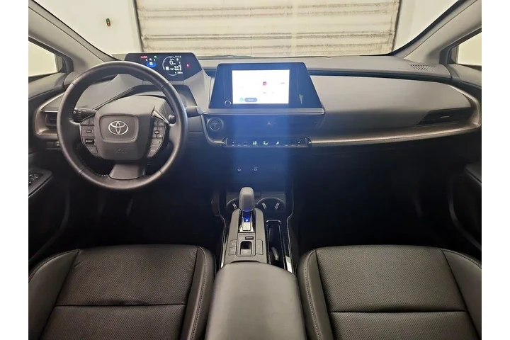 $30998 : Toyota Prius 2024 XLE 4dr Ha image 9